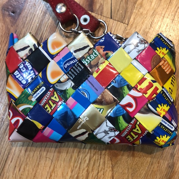 Candy Wrapper wristlet - Picture 4 of 11